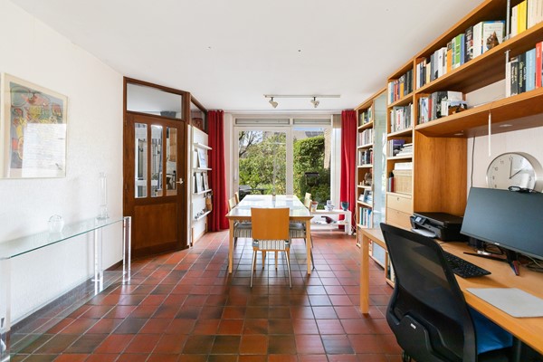 Foto - Te koop: Royale gezinswoning op uitstekende locatie!